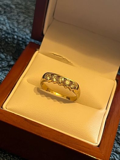 Eternity Ring .. Diamond & 14ct Gold