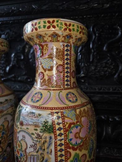 Pair of Chinese Vases