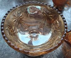 A Gorgeous Vintage 2piece Vintage Carnival Glass Set