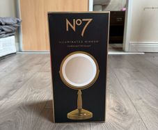 No7 Illuminated Mirror