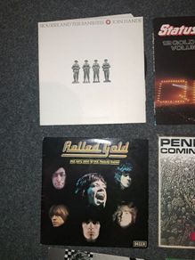 19 Vinyl Records