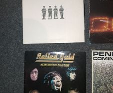 19 Vinyl Records