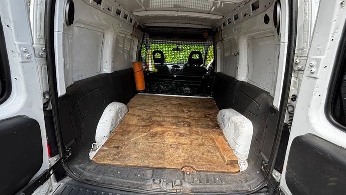 Open Combo Van