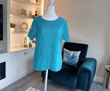 Ladies Green T-shirt from Casamia. Size Medium UK 10 / EU 38