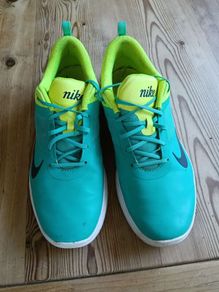 women golf shoes