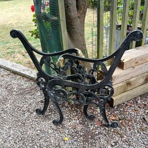 Cast Iron Bench Ends