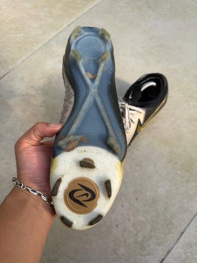 Nike Phantom GX 2 Elite FG Metallic Gold Coin FJ2559-100
