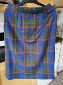 BNWT - AVOCA pure wool skirt UK 10