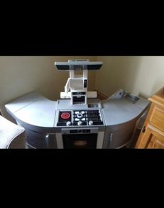 Childs Large complete Bosch Kitchen Last price drop  90 euro