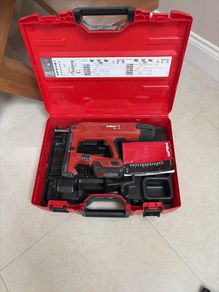 Hilti BX 3 Cordless Nailer