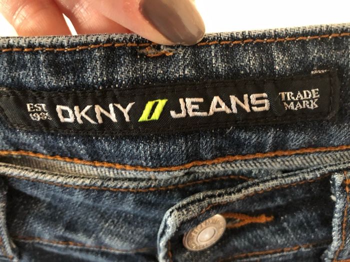 DKNY jeans sz 10