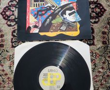 UB40: Labour of Love LP