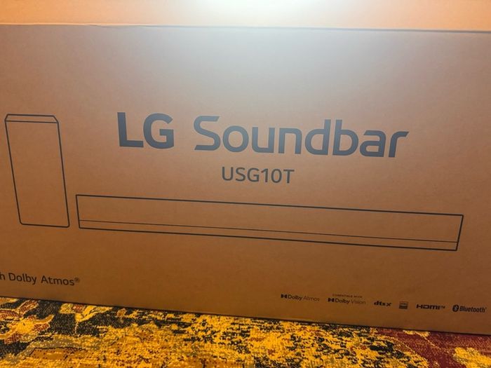 LG USG10T soundbar and sub (new)