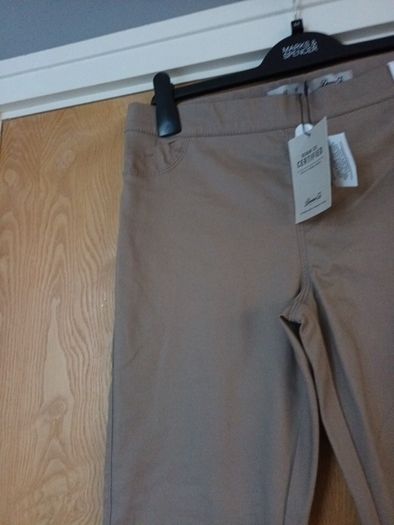 Primark Push Up Stretch  Jeggins. S.12.   B.N.W.T.