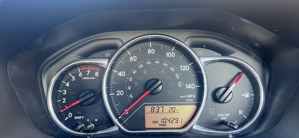2015 Toyota Yaris 1.3L Manual
