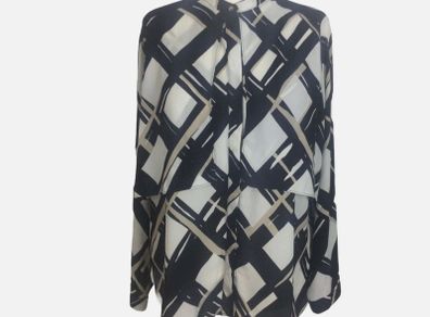 M&S Ladies long sleeve Smart blouse size 18 includes post