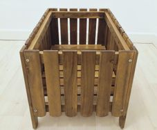 Planters. 4X flower stands. 4X beautiful solid wood planters. This set of four planters