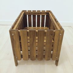 Planters. 4X flower stands. 4X beautiful solid wood planters. This set of four planters