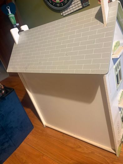 Doll house