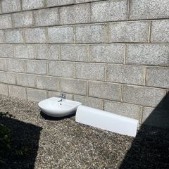 Bathroom Pedestal Sink