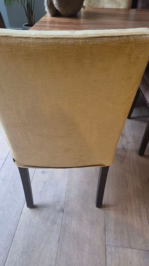 Dining Table & chairs