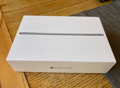 Apple iPad mini 4 box only + inserts