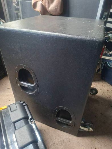 mackie 1800sa active subwoofers (pair)