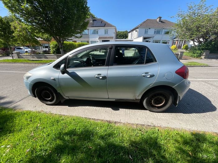 2008 Toyota Auris