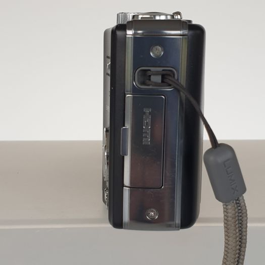 Panasonic Lumix ZS15 digital camera working