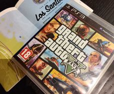PlayStation 3 Grand Theft Auto V - With Manual/Map