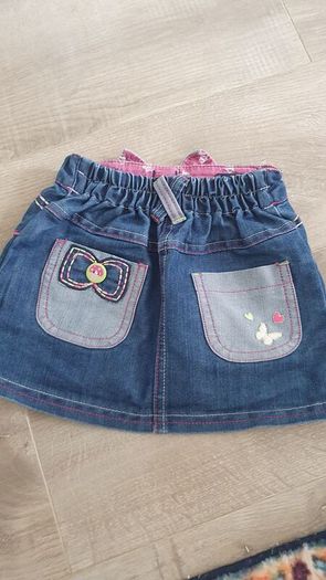 girl skirt