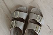 Gold Foot Bed Sandals