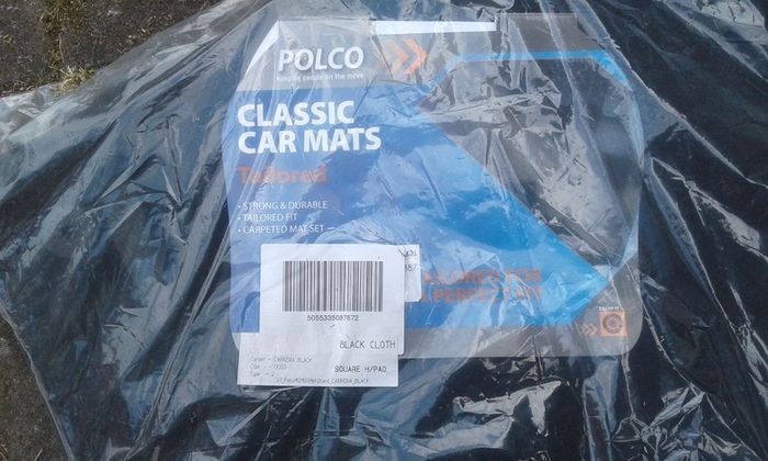 Audi A1 fitted mats 2018 new model used for a week, supplied  with lease car plus full safety breakdown emergency , first aid pack perfect for  european travel, winter, nite driving, might even suit taxi psv regulations for any taxi or hackney