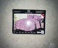 Over 300 different Egyptian cotton dovey covers king and large and all different patterns