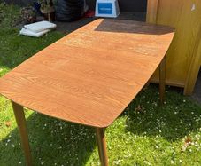 extending table