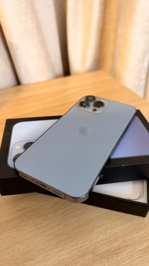 BLUE iPhone 13 Pro Max