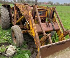 Digger quad mower