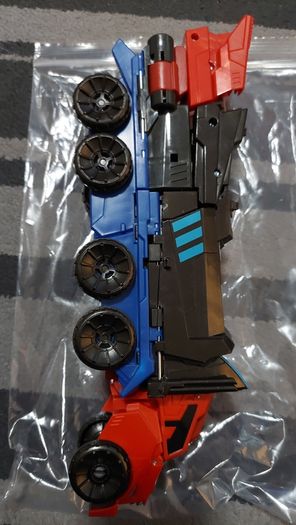Transformer / toy / optimus