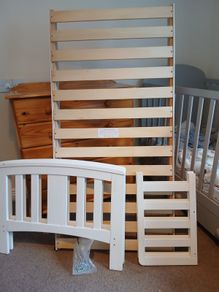 Toddler bed