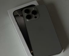 iPhone 16 Pro 128GB Natural Titanium