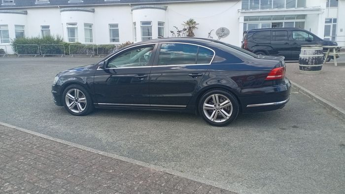 2014 Volkswagen Passat R line