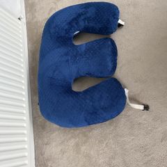 Twin Z pillow