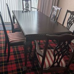 Chippendale style Mahogany table and chairs