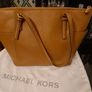 Michael Kors Jet Set bag Image 2