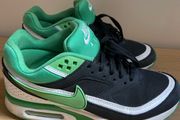 Nike Air Max men's trainers size 9,5 UK