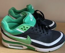 Nike Air Max men's trainers size 9,5 UK