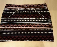 H&M Skirt (Size UK 10-12) Excellent Condition