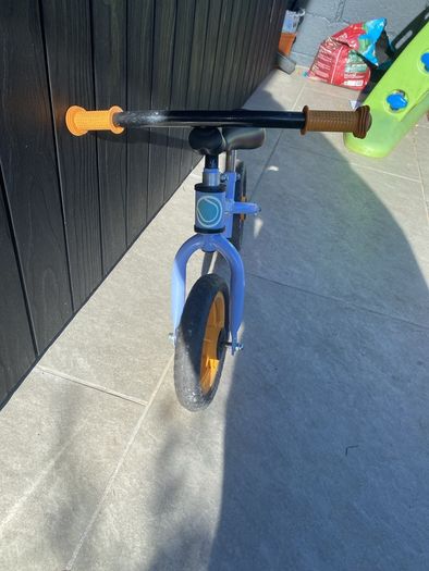 Small balance bike