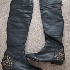 Guess over thr knee leather flat boots