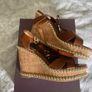 Sandals Carvela Tan worn once immaculate condition. Image 3